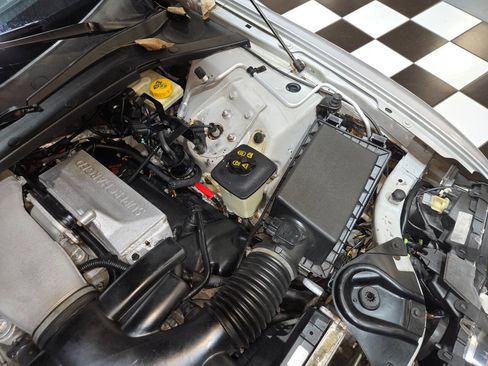 Used 2005 Jaguar S-TYPE R image 46