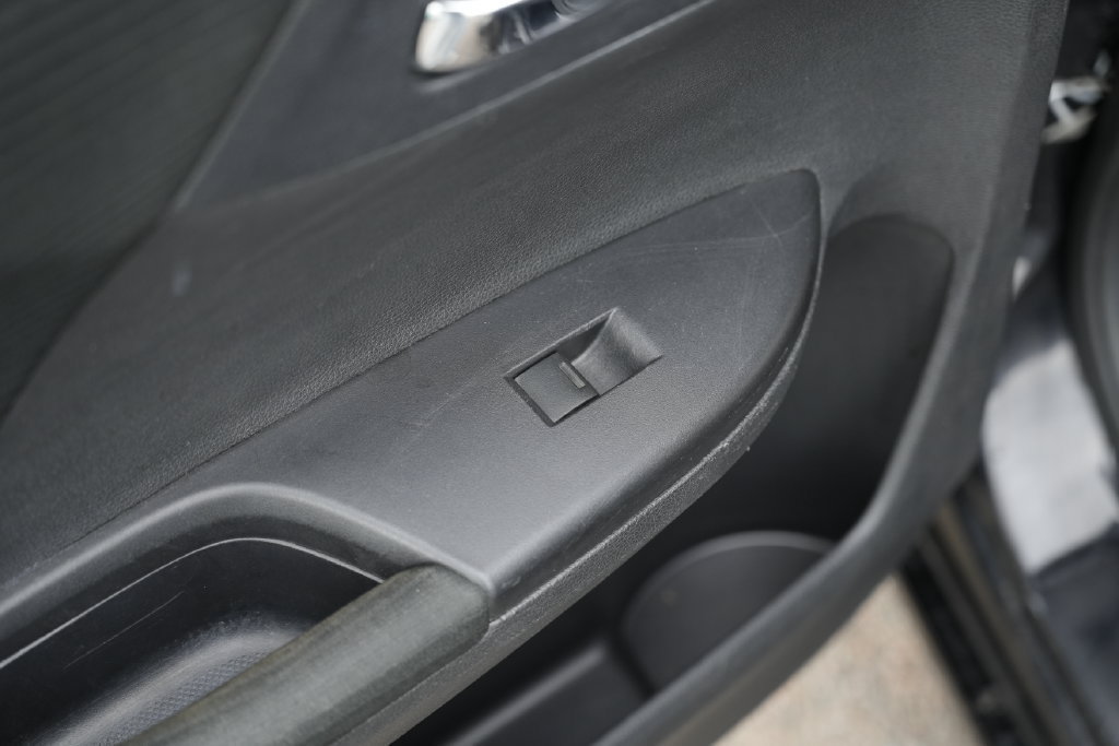 Used 2015 Honda Accord LX image 24