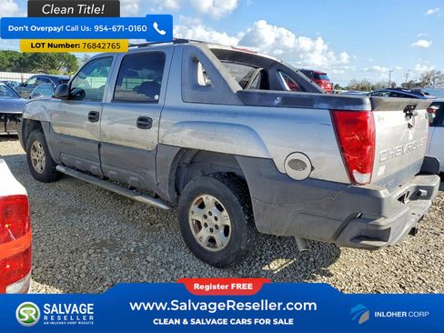 Used 2006 Chevrolet Avalanche Z66 w/ Sun And Sound Package RWD image 3