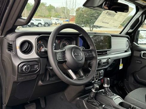 New 2026 Jeep Gladiator Sport AWD/4WD image 16