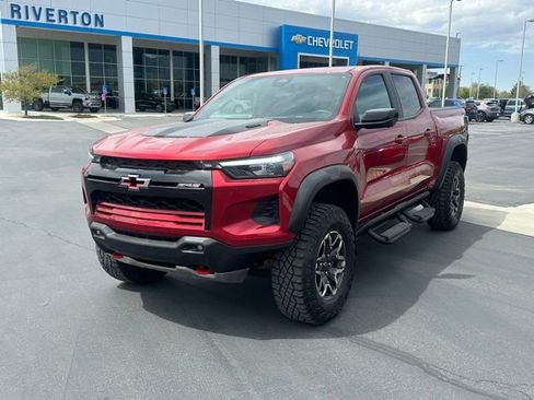 Certified 2025 Chevrolet Colorado ZR2 w/ Technology Package AWD/4WD image 30