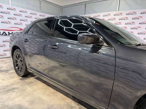 Used 2019 Chrysler 300 S image 6