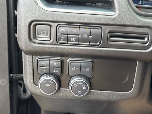 Certified 2023 Chevrolet Tahoe RST w/ Luxury Package AWD/4WD image 26