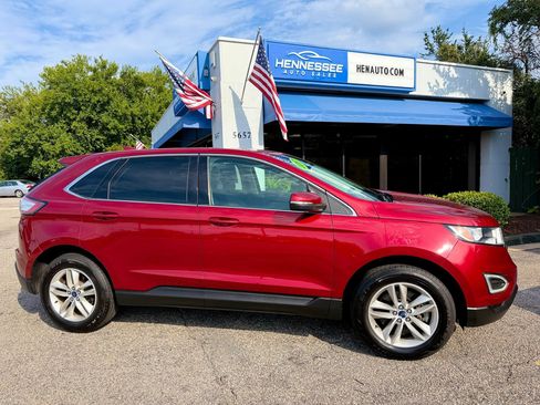 Used 2017 Ford Edge SEL w/ Equipment Group 201A AWD/4WD image 9