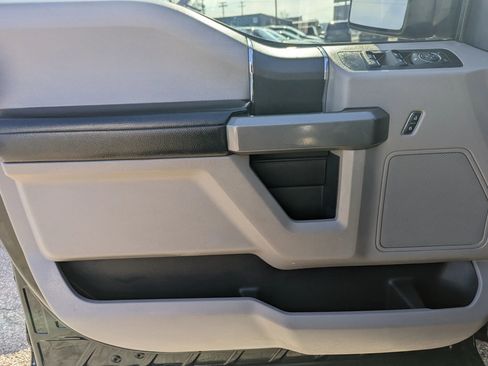 Used 2018 Ford F150 XLT image 16