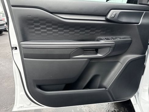 Used 2025 Ford Ranger XL image 11