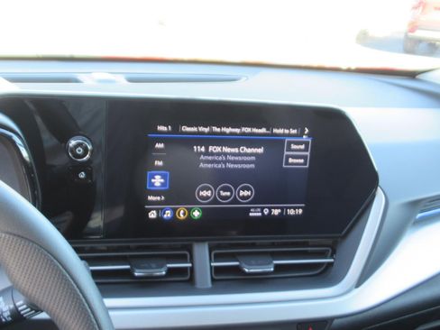 New 2026 Chevrolet Trax LS w/ LS Convenience Package image 22