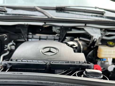 Used 2024 Mercedes-Benz Sprinter 3500 image 7