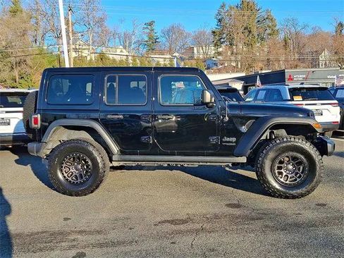 Certified 2022 Jeep Wrangler Unlimited Sport image 25