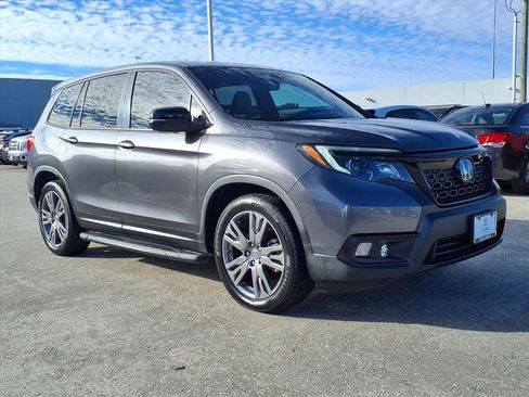 Used 2019 Honda Passport EX-L image 2