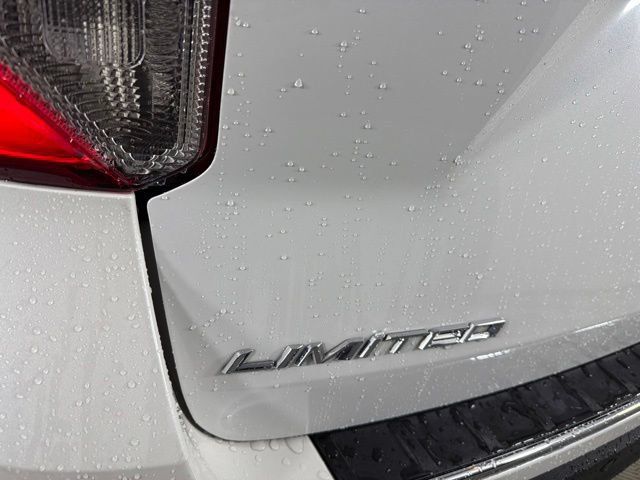 Used 2023 Ford Explorer Limited RWD image 14