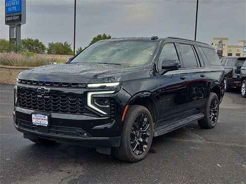 New 2025 Chevrolet Suburban RST w/ Comfort Package image 1