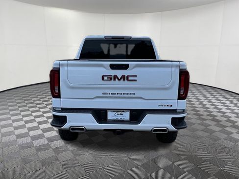 Used 2023 GMC Sierra 1500 AT4 w/ AT4 Premium Package image 5