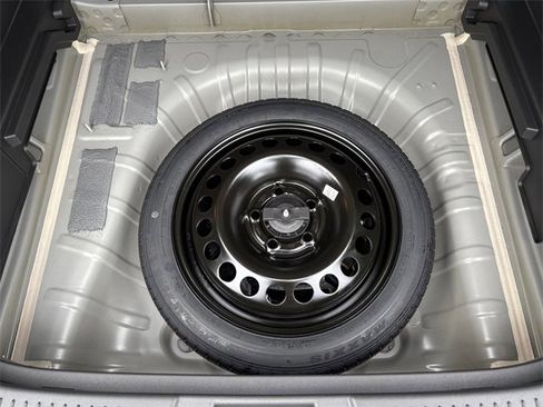 New 2026 Chevrolet Trax ACTIV w/ Sunroof Package image 30