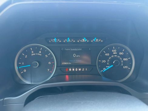 Used 2016 Ford F150 XLT w/ Equipment Group 302A Luxury image 11