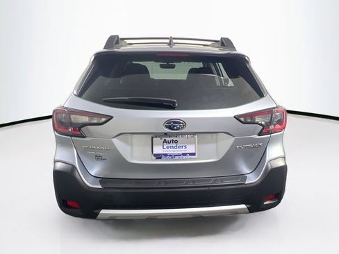Used 2023 Subaru Outback Limited image 6
