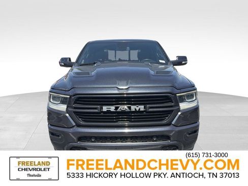Used 2019 RAM 1500 Laramie w/ Sport Appearance Package AWD/4WD image 9