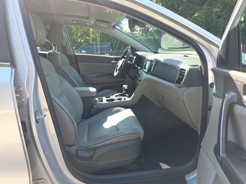 Used 2017 Kia Sportage EX w/ EX Premium Package FWD image 28