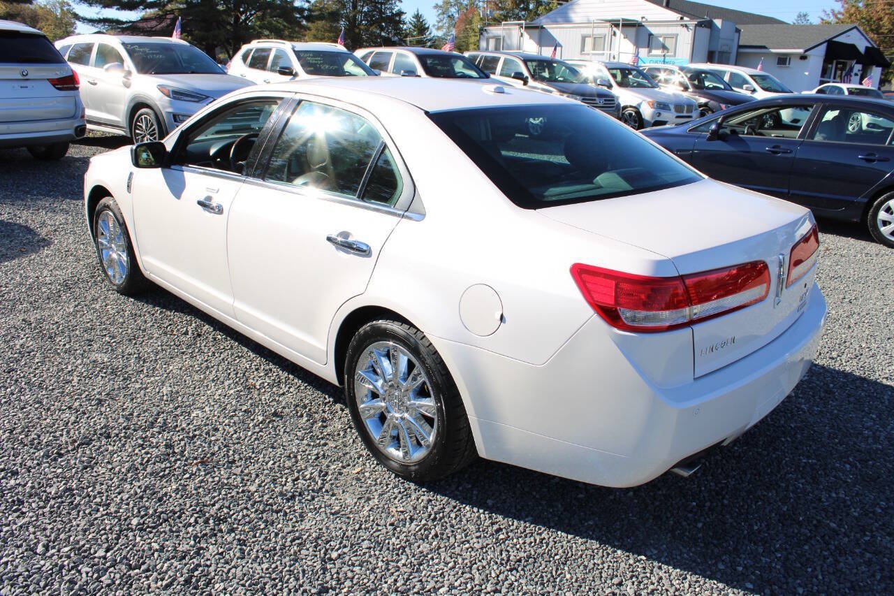 Used 2011 Lincoln MKZ Hybrid w/ 201A Rapid Spec Order Code FWD image 9