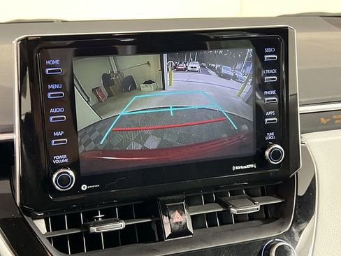 Used 2021 Toyota Corolla SE image 19