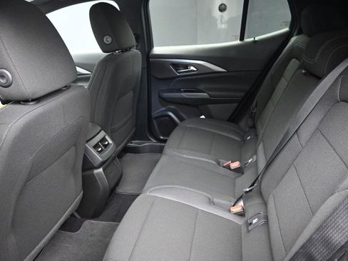 New 2026 Chevrolet Equinox EV LT image 11