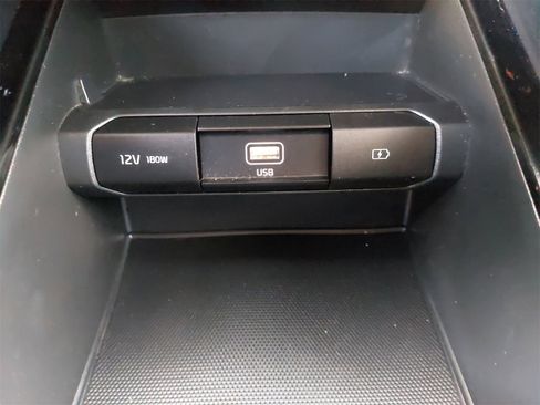 Certified 2022 Kia Telluride LX image 31