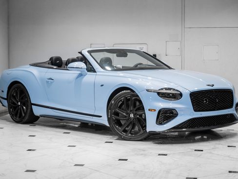 New 2026 Bentley Continental GTC AWD/4WD image 1