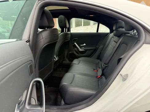 Used 2021 Mercedes-Benz CLA 250 4MATIC image 26