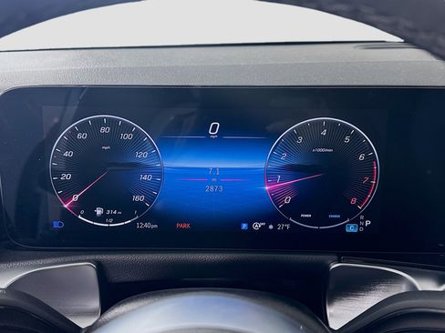 Certified 2025 Mercedes-Benz GLB 250 4MATIC image 14