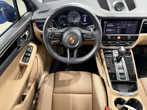 Certified 2026 Porsche Macan S AWD/4WD image 16