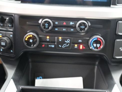 New 2025 Ford F250 XLT w/ Black Appearance Package image 22