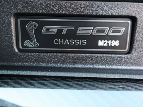 Used 2021 Ford Mustang Shelby GT500 w/ Carbon Fiber Track Pack image 37