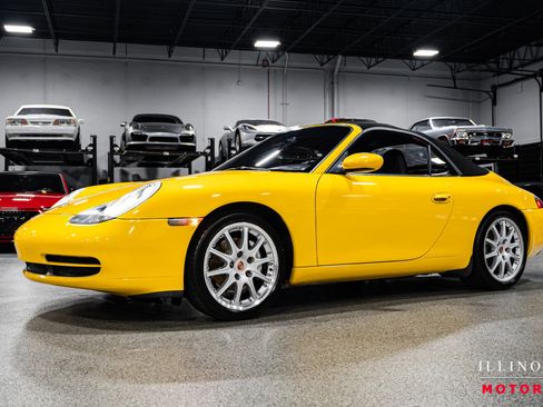 Used 2001 Porsche 911 Carrera 4 image 36