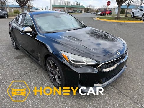 Used 2019 Kia Stinger GT image 1