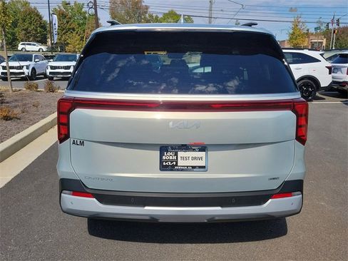 New 2026 Kia Carnival EX image 5