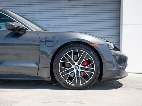Certified 2022 Porsche Taycan 4S AWD/4WD image 9