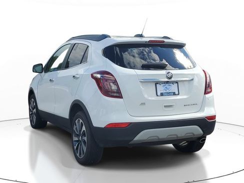 Used 2021 Buick Encore Preferred FWD image 3