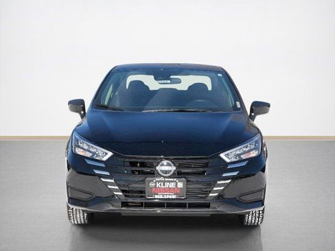 New 2025 Nissan Versa SV w/ Trunk Package image 4