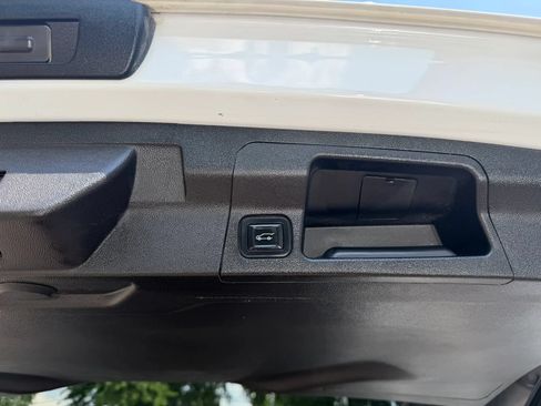 Used 2020 GMC Acadia AT4 AWD/4WD image 17