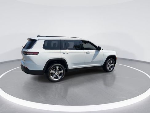 New 2026 Jeep Grand Cherokee L Limited AWD/4WD image 8