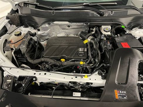 Used 2024 Chevrolet Trax ACTIV w/ Driver Confidence Package FWD image 38