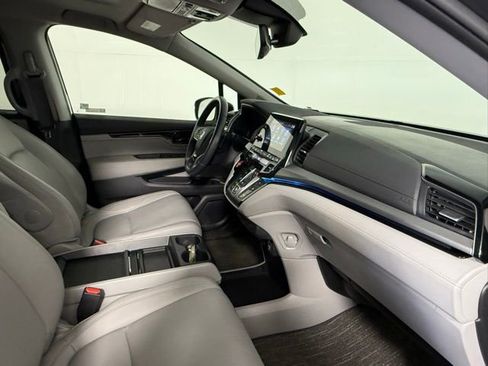 Used 2024 Honda Odyssey Touring image 48