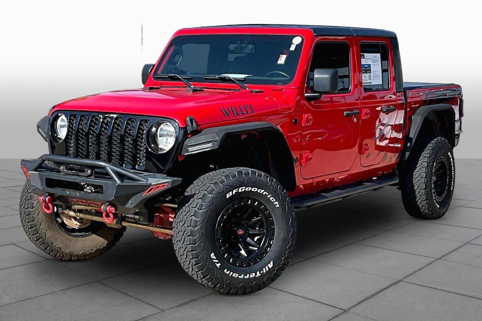 Used 2021 Jeep Gladiator Sport AWD/4WD image 3