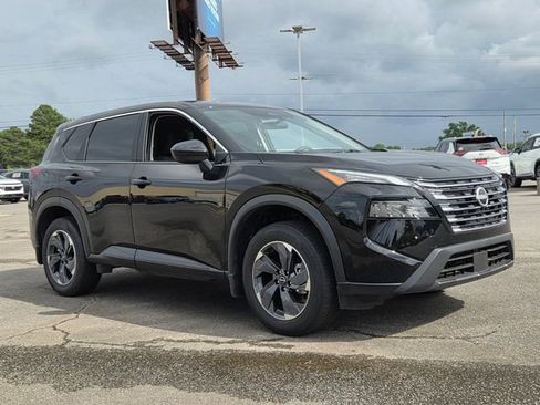 Used 2026 Nissan Rogue SV FWD image 5