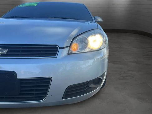 Used 2011 Chevrolet Impala LT w/ Luxury Edition Package FWD image 51