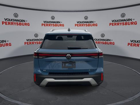 New 2026 Volkswagen Tiguan SE image 7