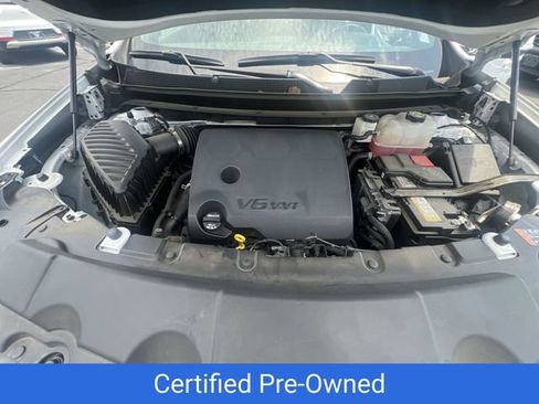 Certified 2023 Chevrolet Traverse LT FWD image 35