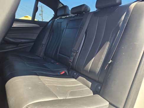 Used 2019 BMW M5 w/ Executive Package image 12