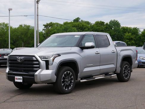 Used 2026 Toyota Tundra Limited AWD/4WD image 3