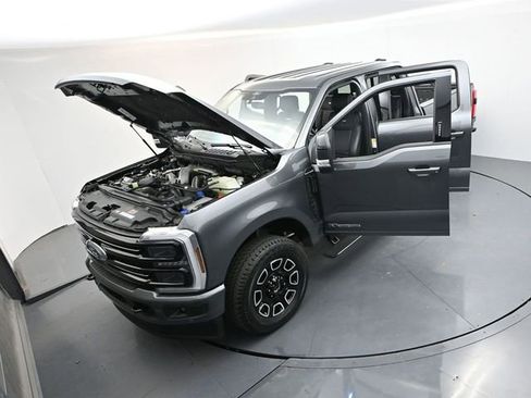 New 2026 Ford F250 Platinum AWD/4WD image 36